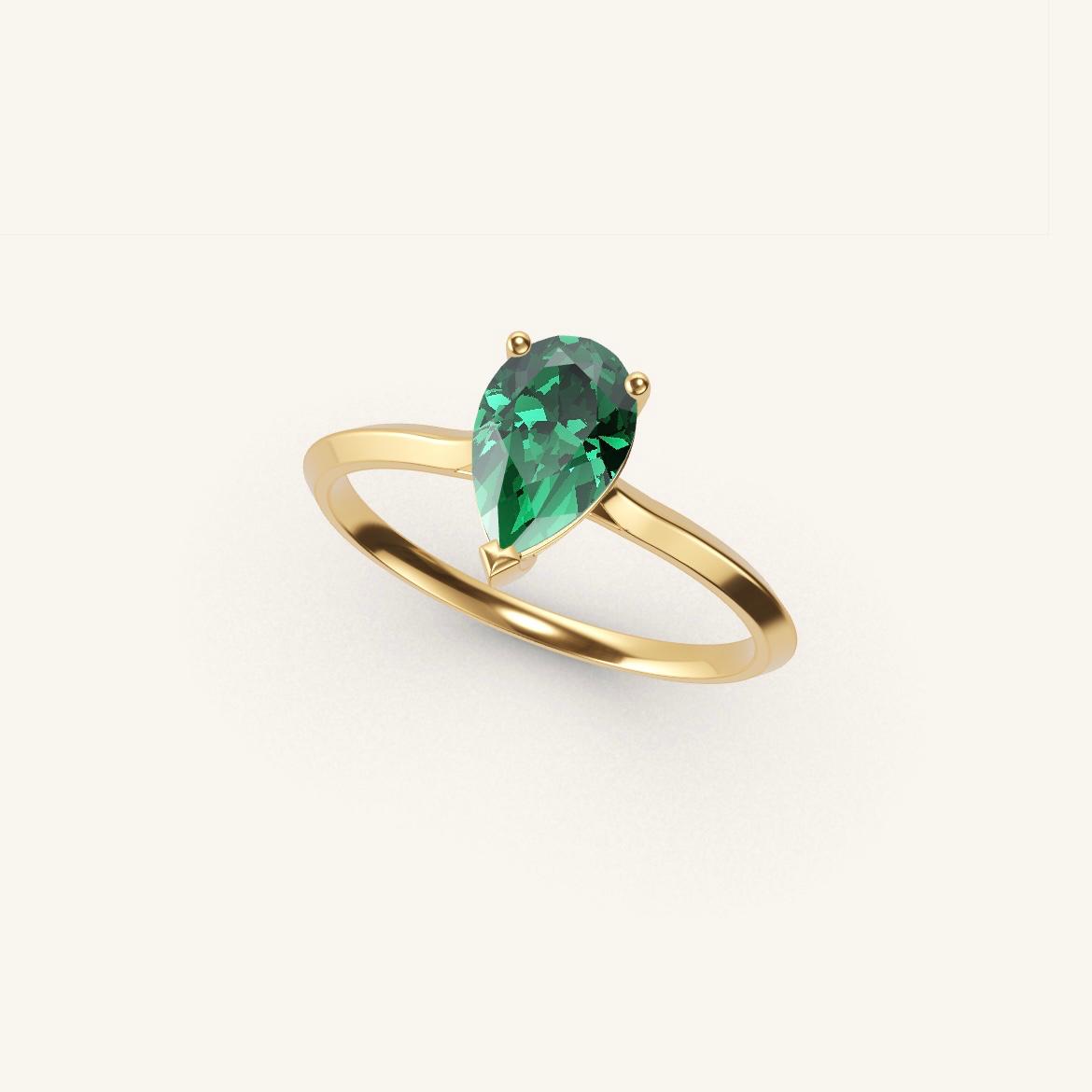 Île Saint-Louis - Pear Emerald - 0.7 carat - Yellow Gold